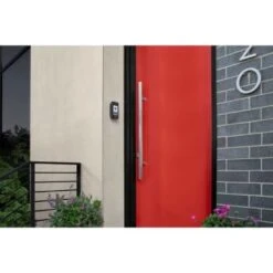 Liftmaster Smart Video Intercom – S 11 Liftmaster Smart Video Intercom – S -Bright Circuit 300596 LifestyleImage Lg